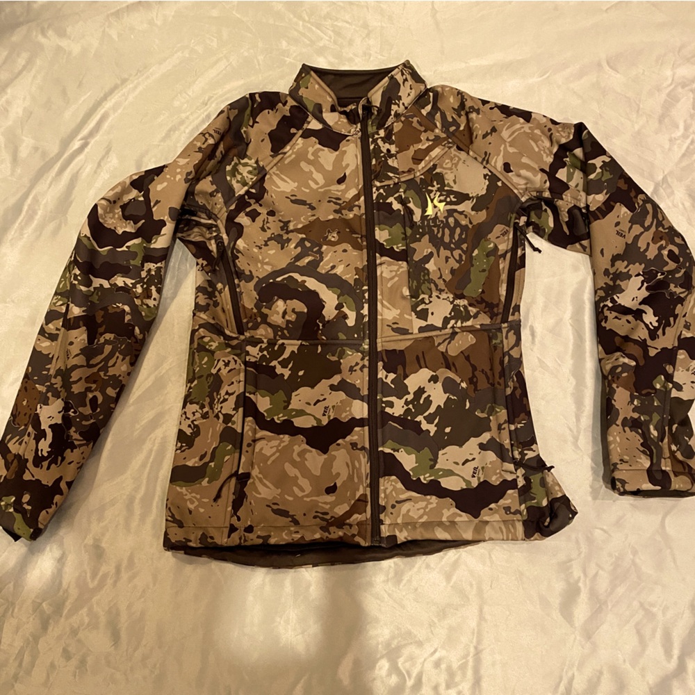 Killik Women's Big Sky Softshell Tracker Hunting Jacket- sz M.